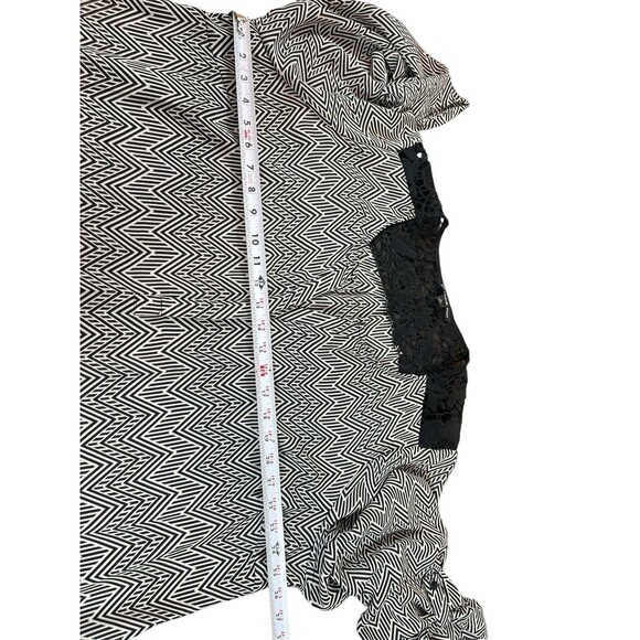 Zac & Rachel Woman 3X Black White Chevron Lace Detail Roll Tab Sleeve Sheer Top - Picture 8 of 12